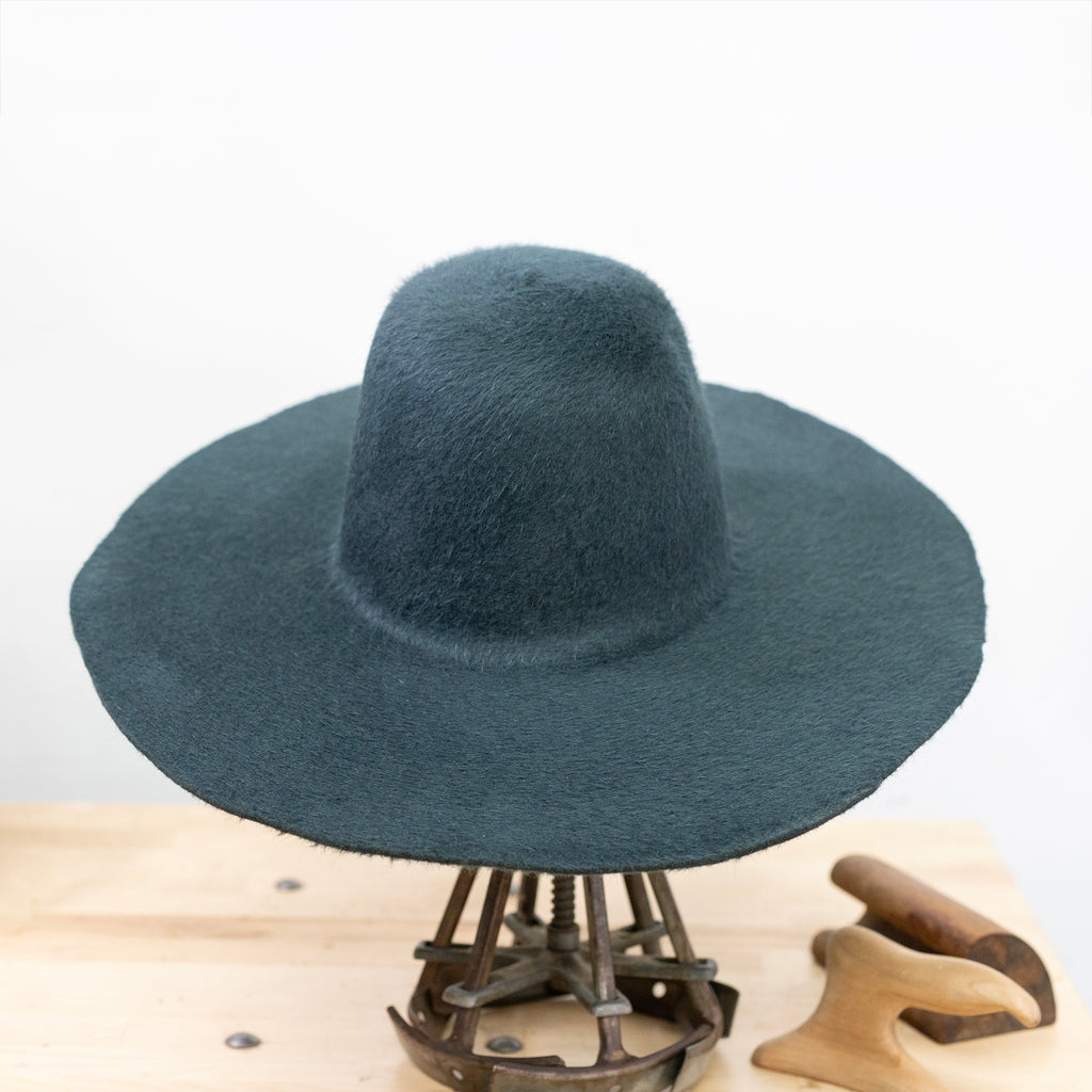230G - Grizzly Rabbit Shag - Factory Second (6 Colors)